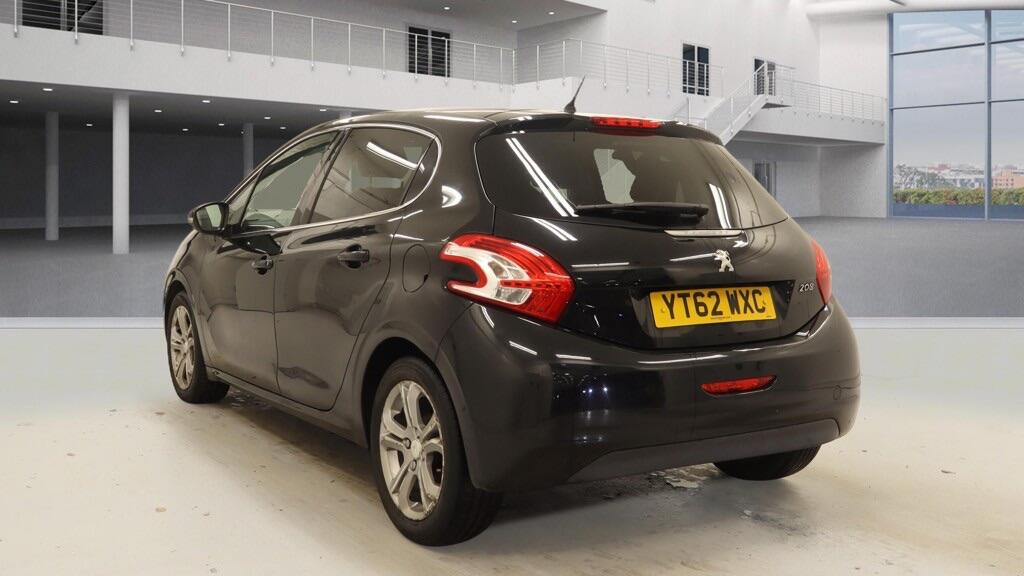 Used Peugeot 208 2012 for sale - 78033821: Photo 3