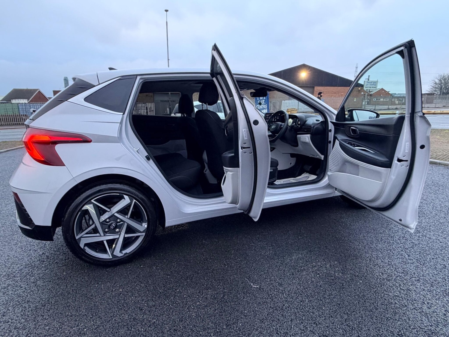 Used Hyundai i20 2024 for sale - 77646194: Photo 19