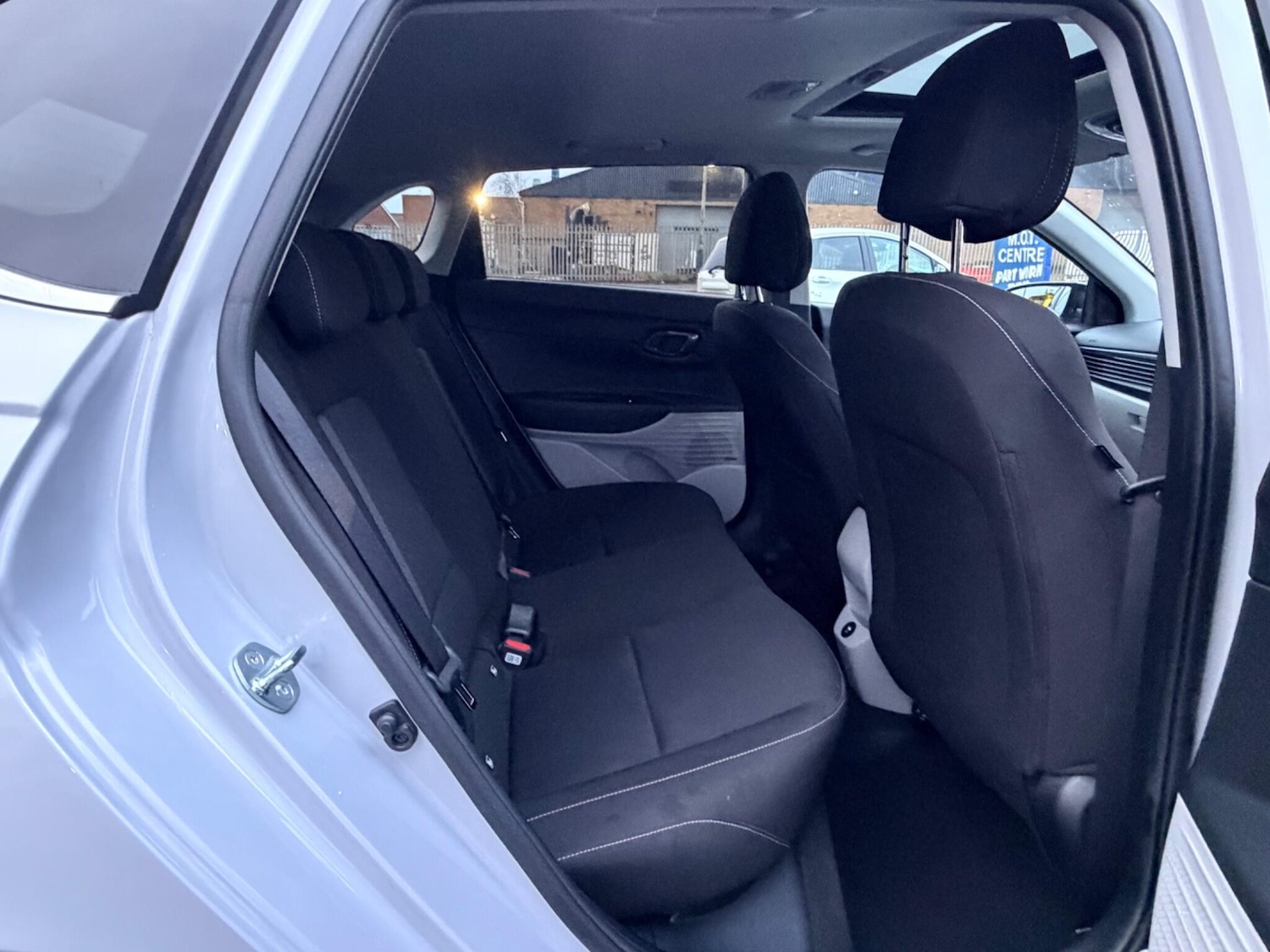 Used Hyundai i20 2024 for sale - 77646194: Photo 28