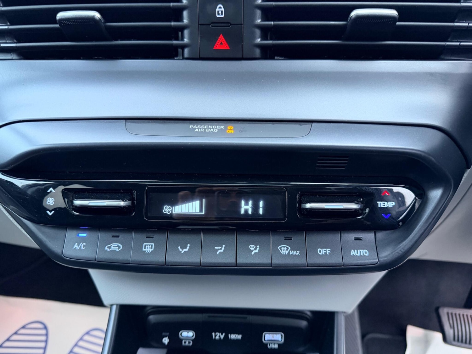 Used Hyundai i20 2024 for sale - 77646194: Photo 40