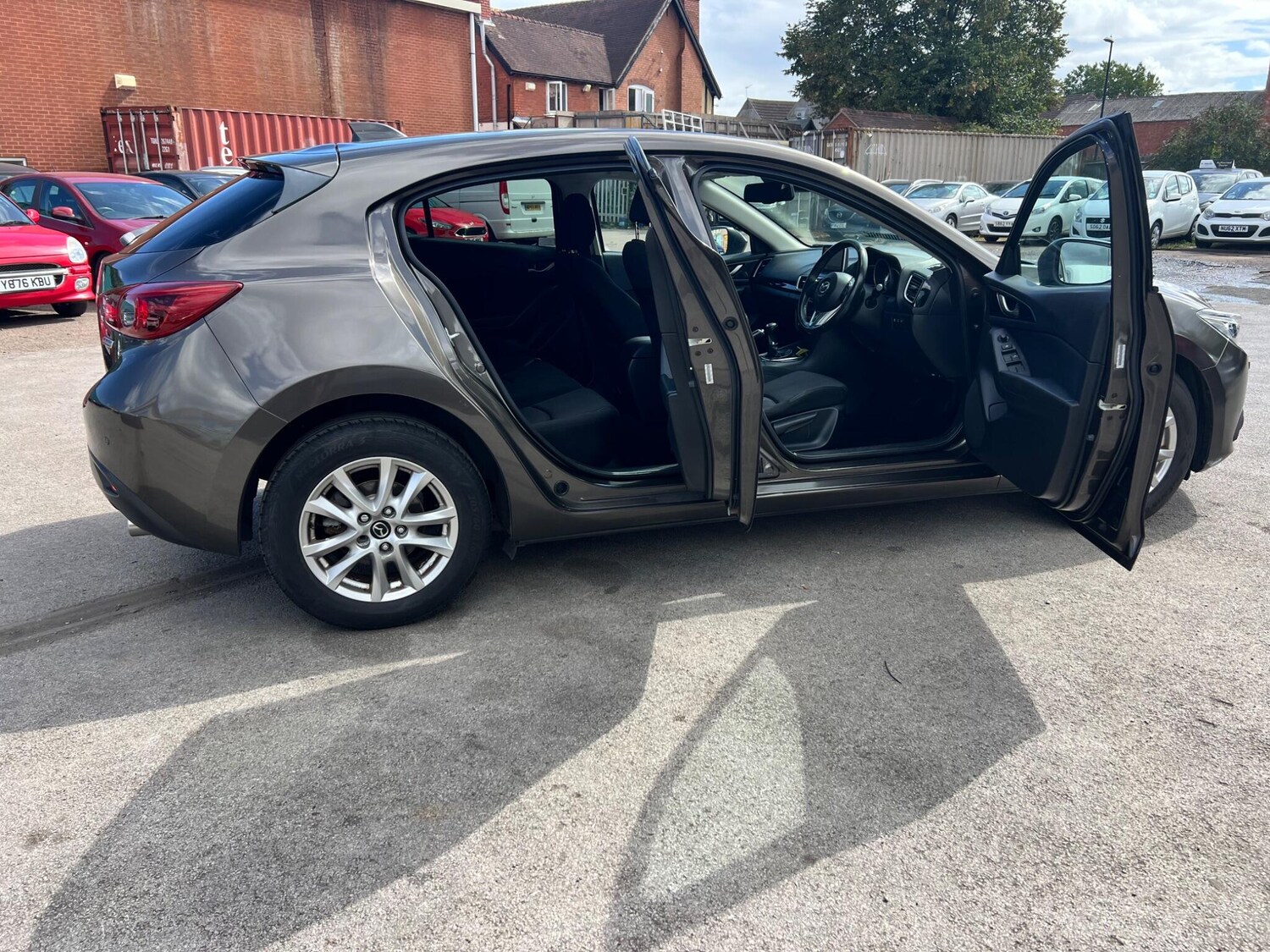 Used Mazda Mazda3 for sale - 78214757: Photo 9