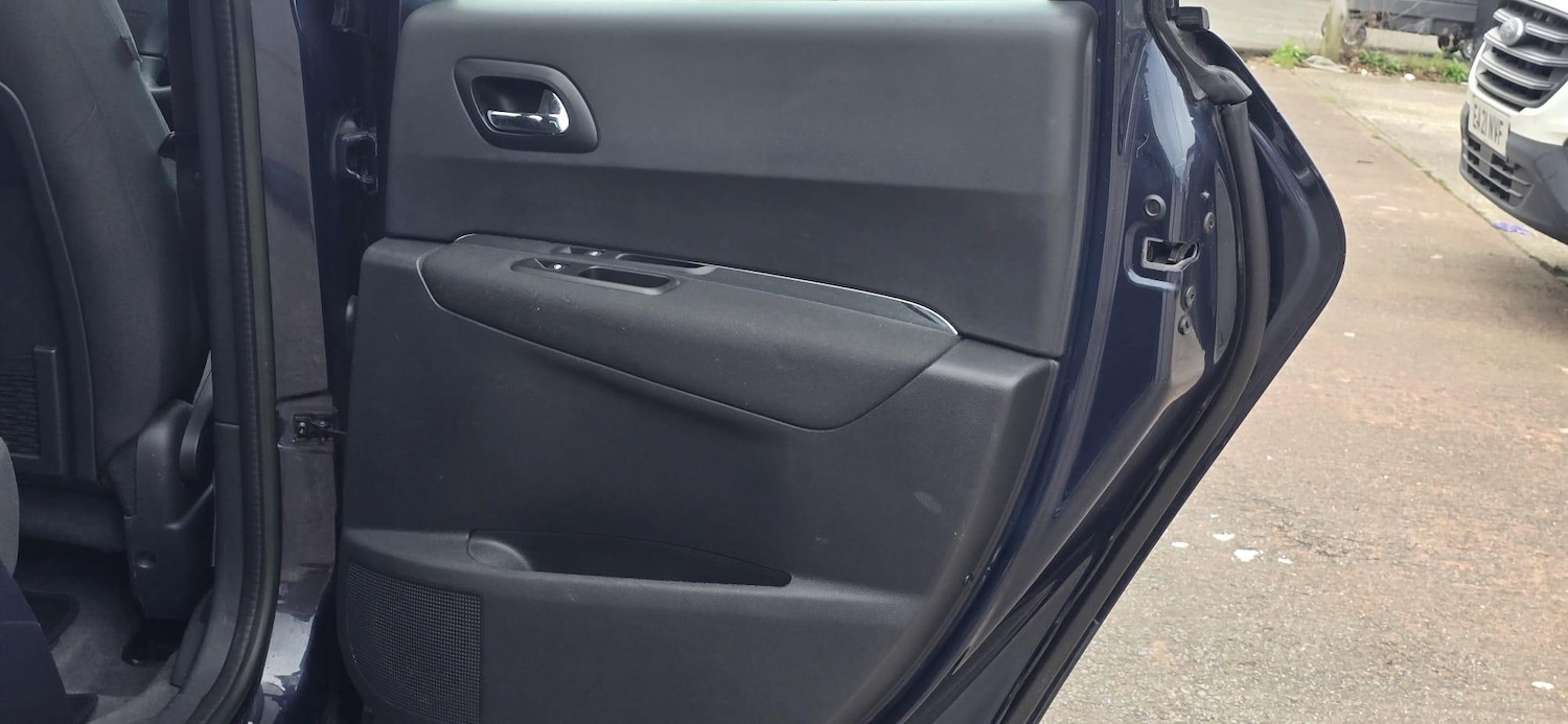 Used Peugeot 3008 for sale - 77977917: Photo 35