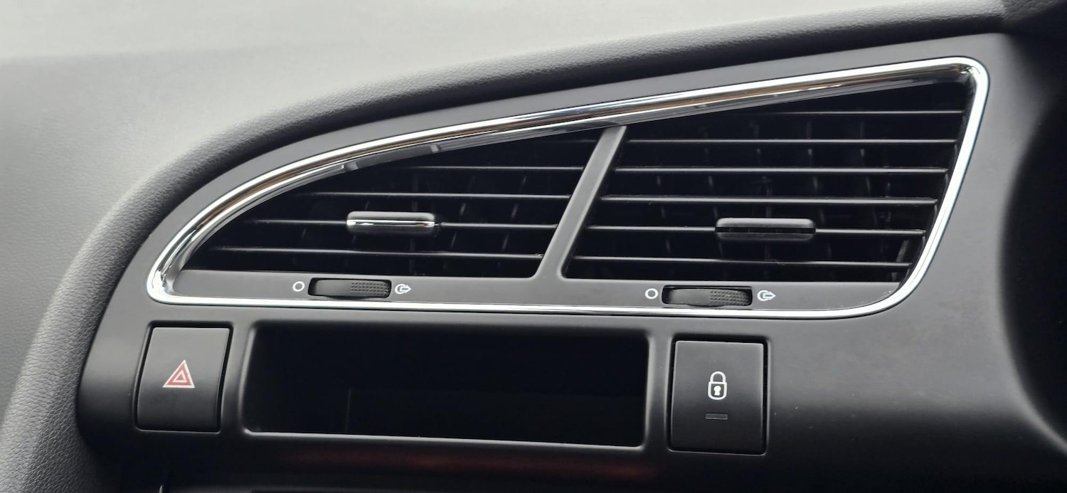 Used Peugeot 3008 for sale - 77977917: Photo 63