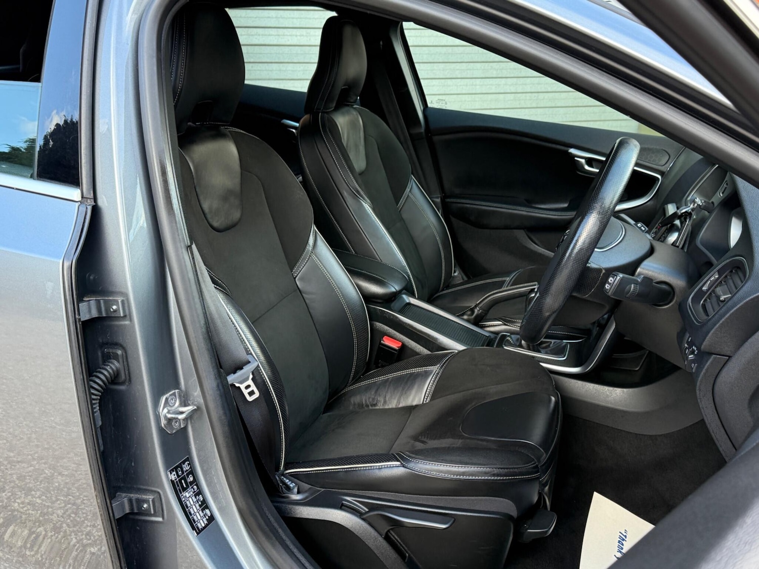 Used Volvo V40 2018 for sale - 76314802: Photo 12