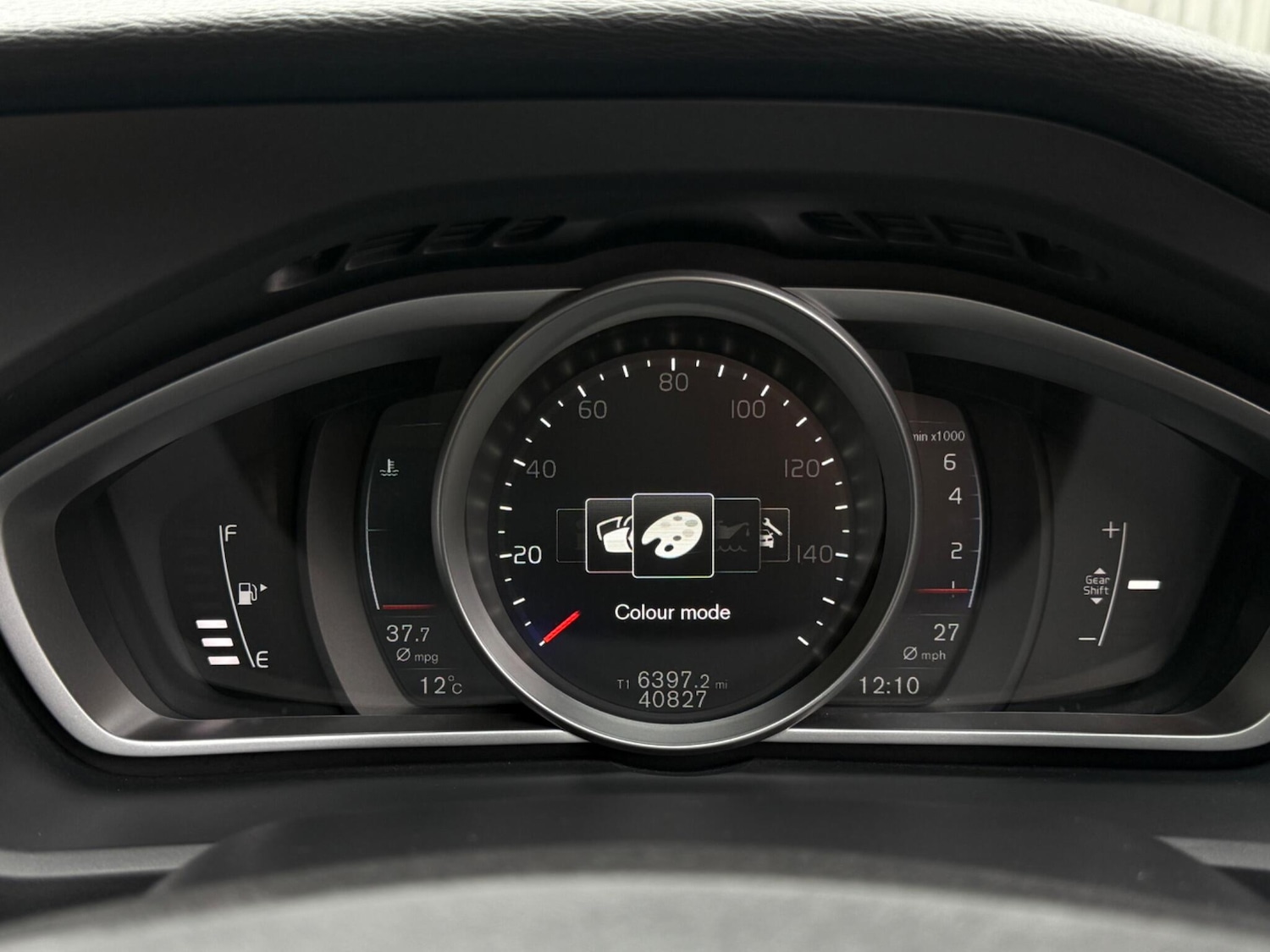 Used Volvo V40 2018 for sale - 76314802: Photo 45