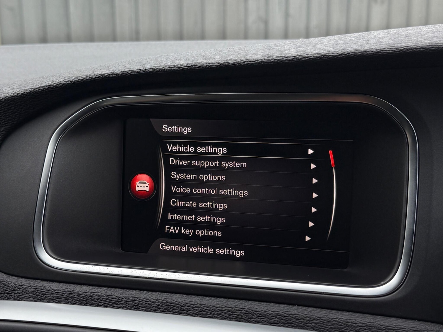 Used Volvo V40 2018 for sale - 76314802: Photo 61