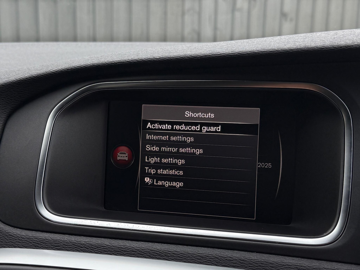 Used Volvo V40 2018 for sale - 76314802: Photo 65