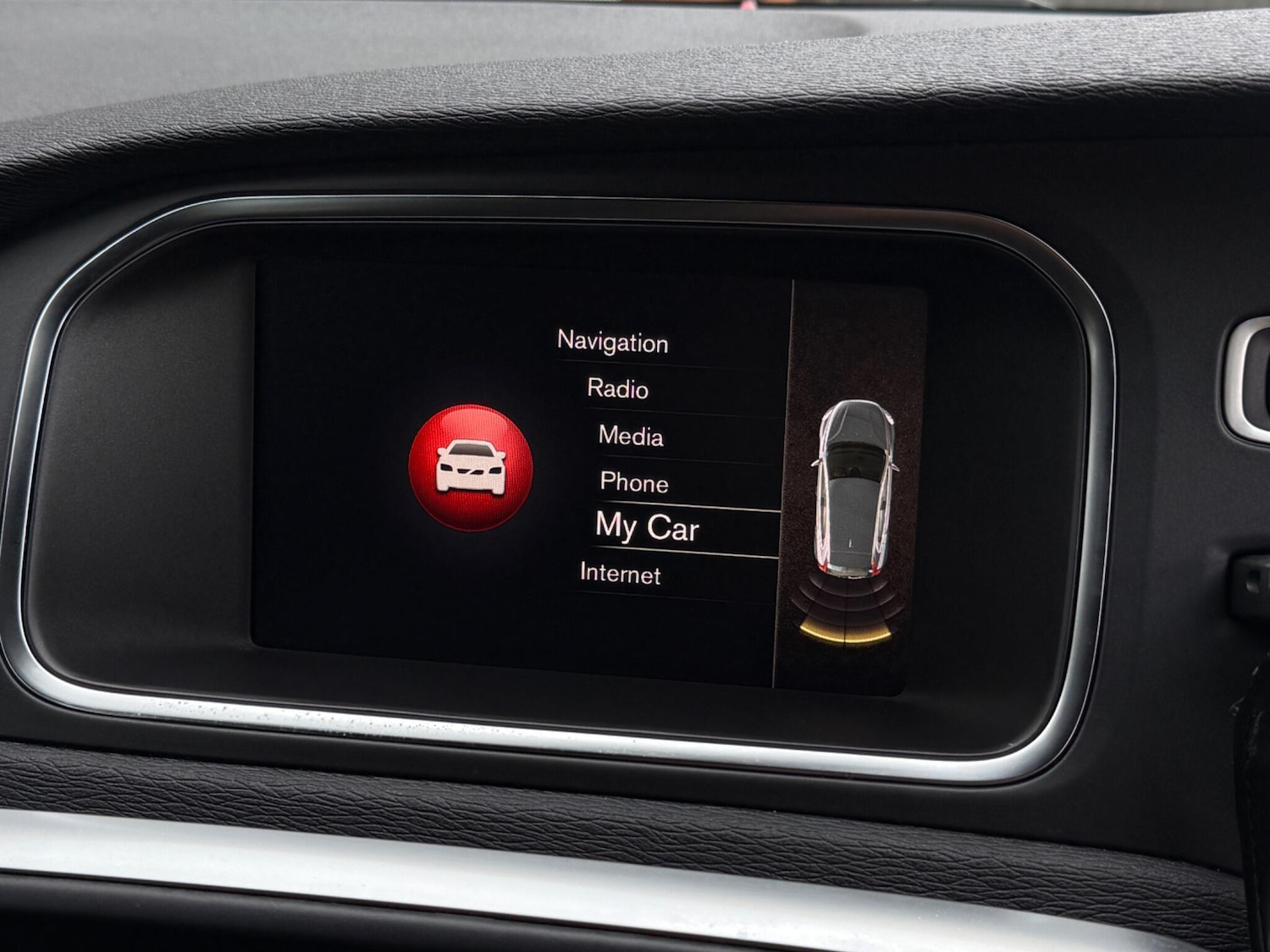 Used Volvo V40 2018 for sale - 76314802: Photo 7