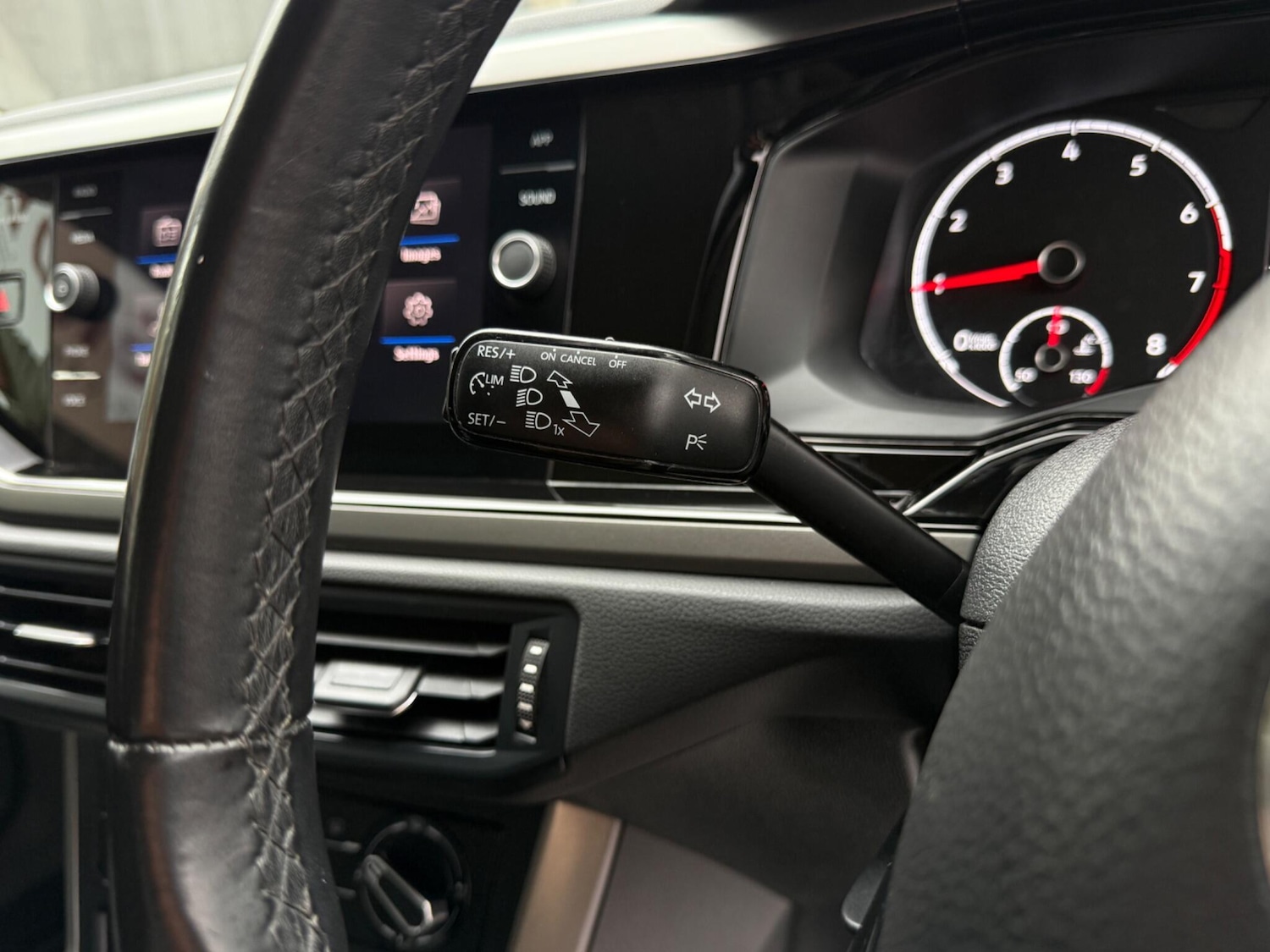 Used Volkswagen Polo 2018 for sale - 76781997: Photo 30