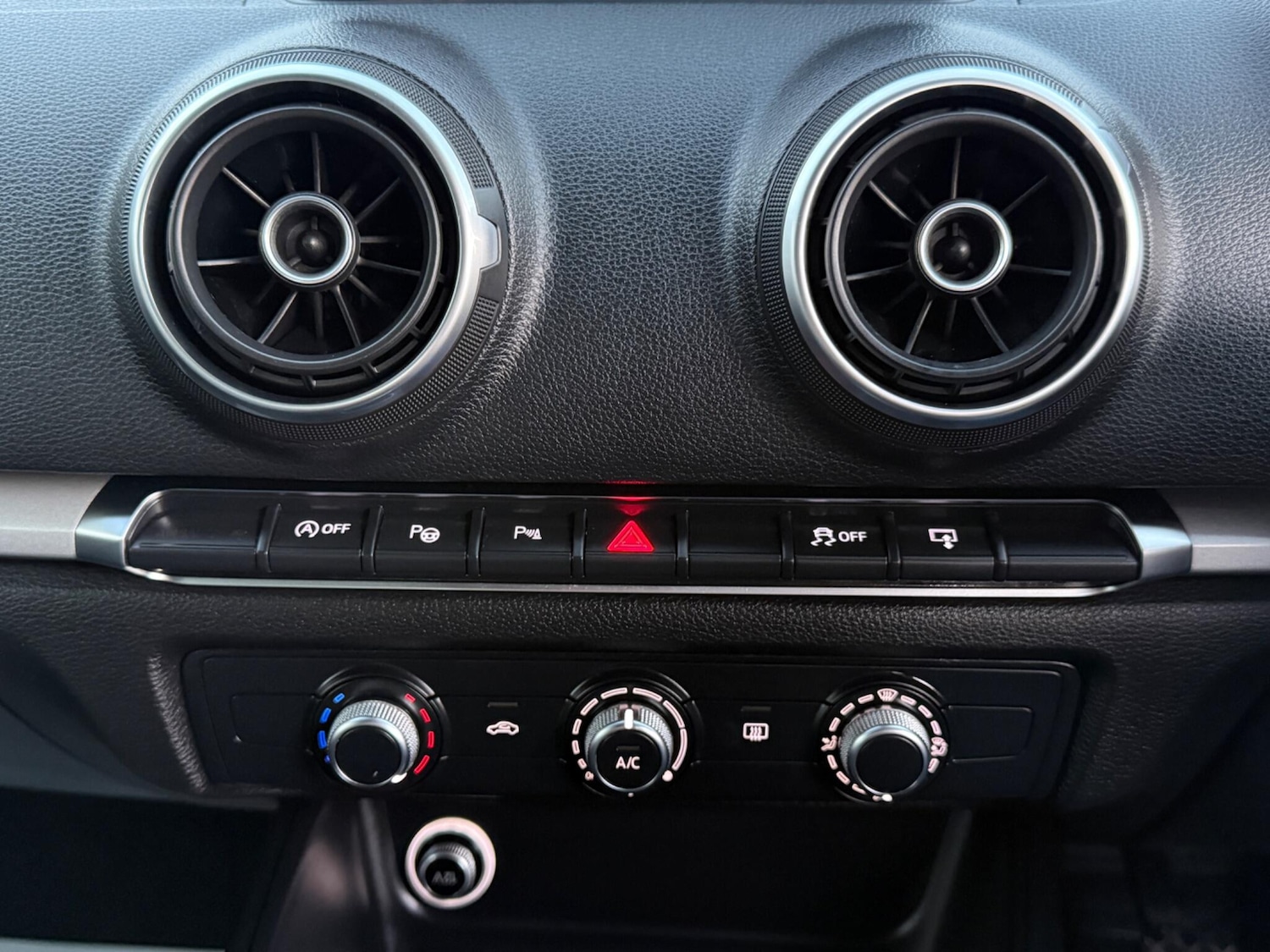 Used Audi A3 2016 for sale - 77101821: Photo 45