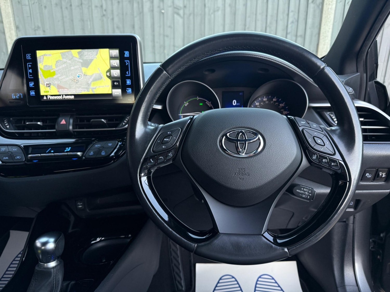 Used Toyota C-HR 2019 for sale - 76781142: Photo 32