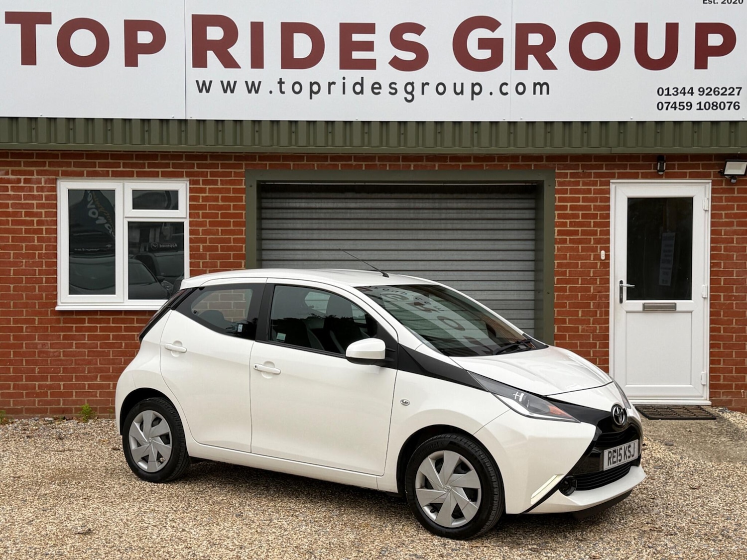 Used Toyota AYGO 2015 for sale - 76378045: Photo 10