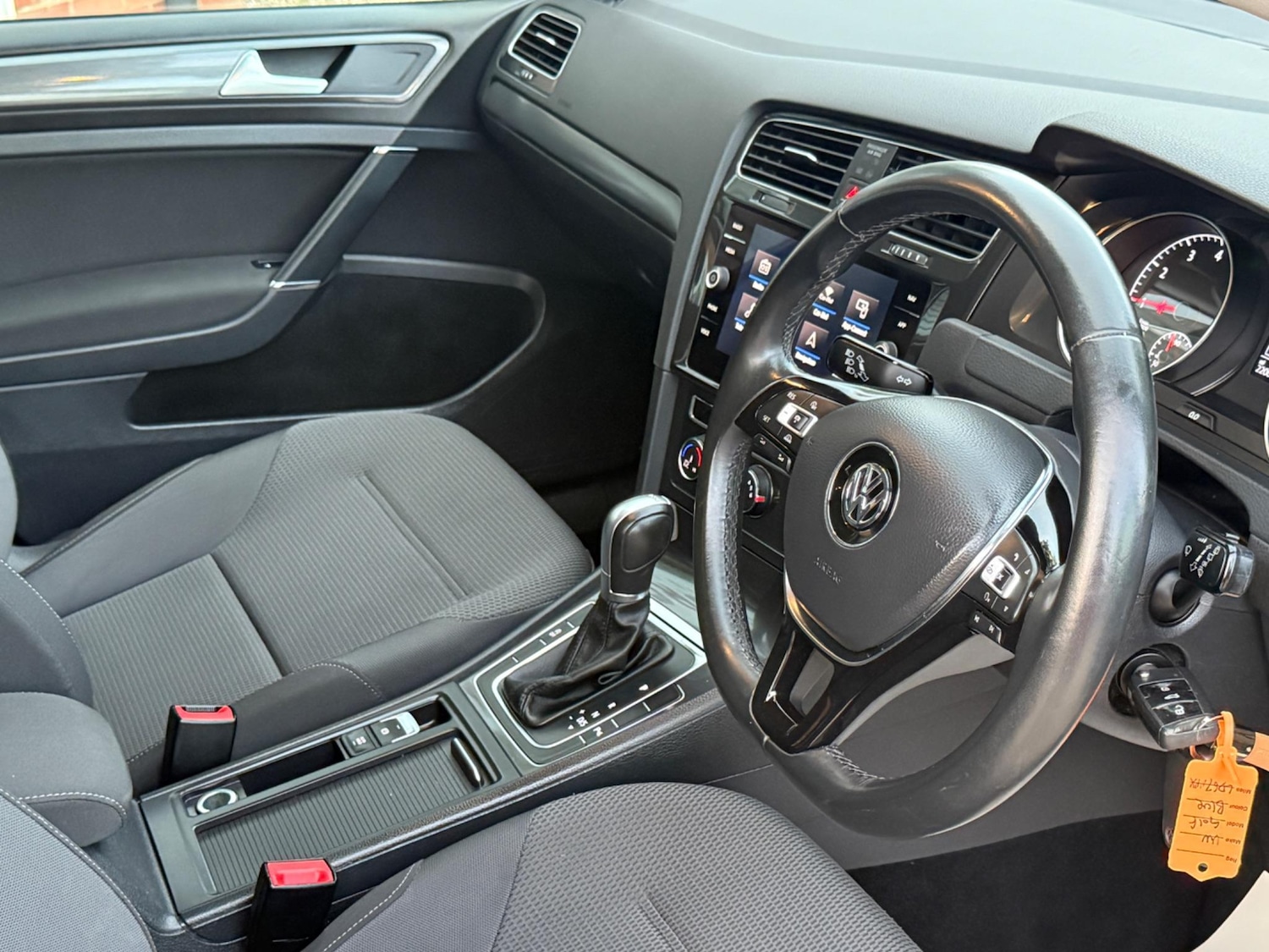 Used Volkswagen Golf 2017 for sale - 76781343: Photo 13