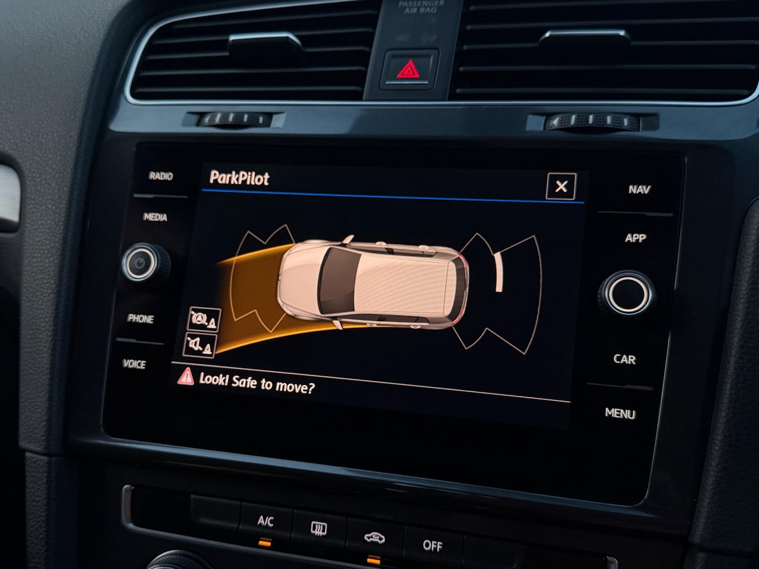 Used Volkswagen Golf 2017 for sale - 76781343: Photo 48