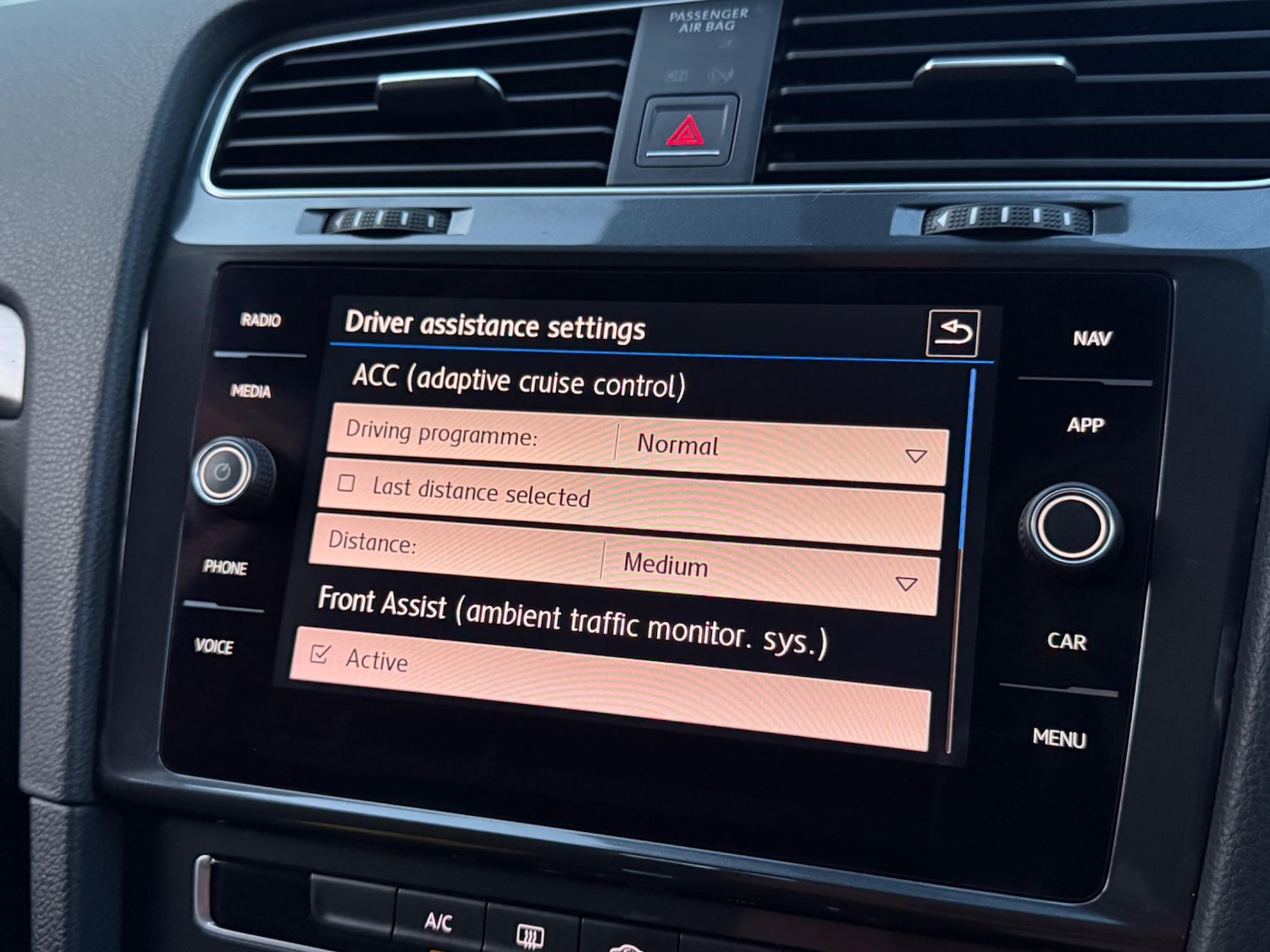 Used Volkswagen Golf 2017 for sale - 76781343: Photo 61