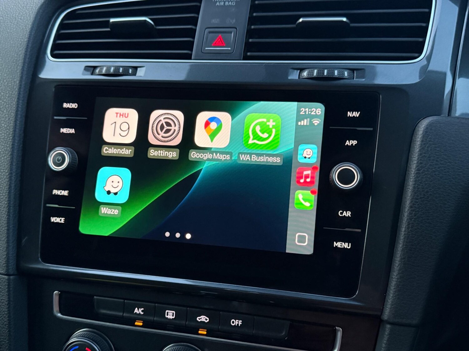 Used Volkswagen Golf 2017 for sale - 76781343: Photo 73