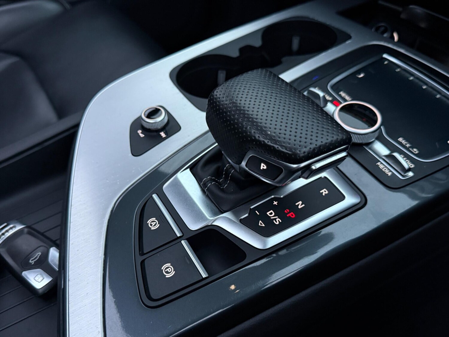 Used Audi Q7 2016 for sale - 77978357: Photo 24