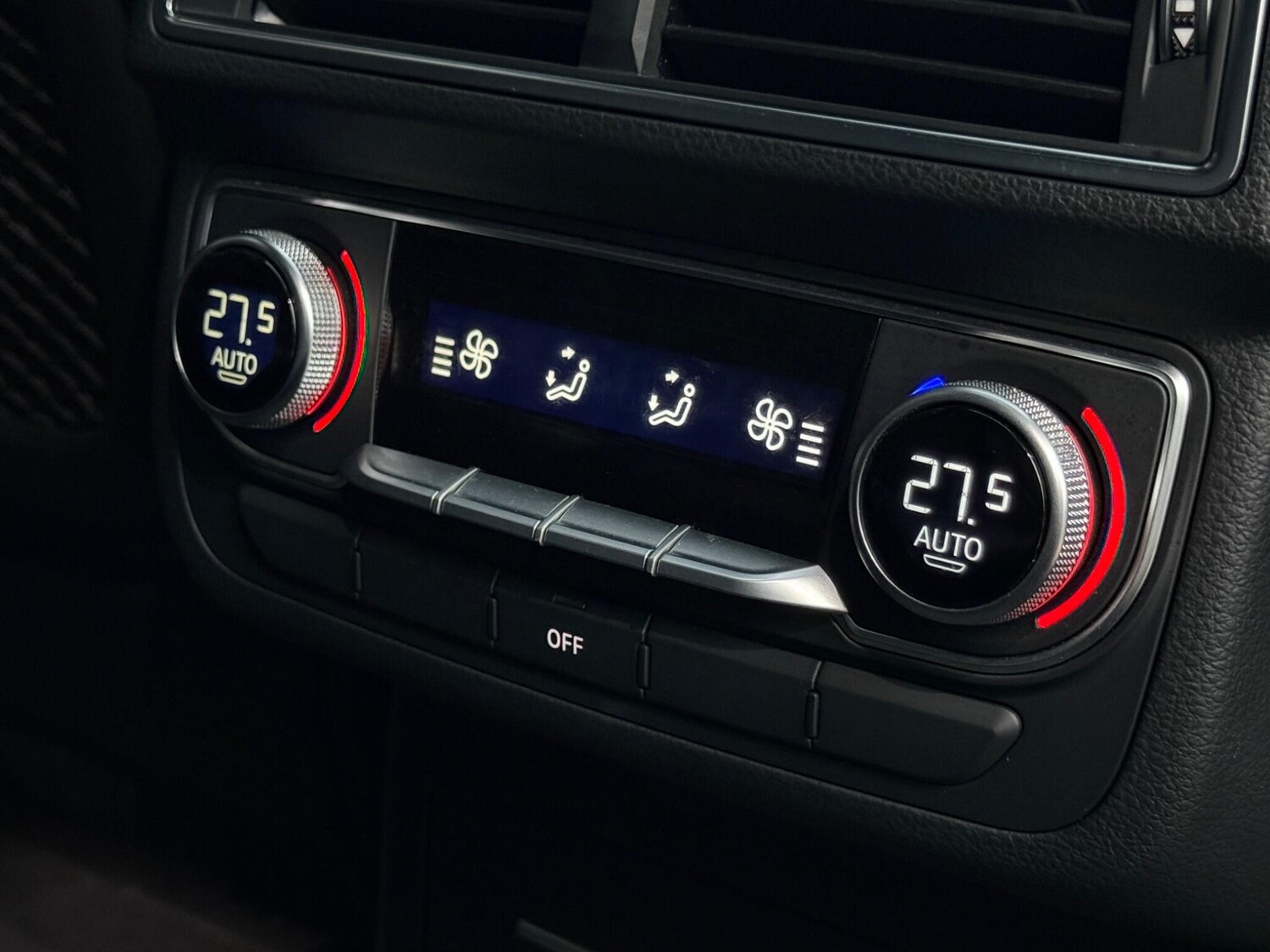 Used Audi Q7 2016 for sale - 77978357: Photo 32