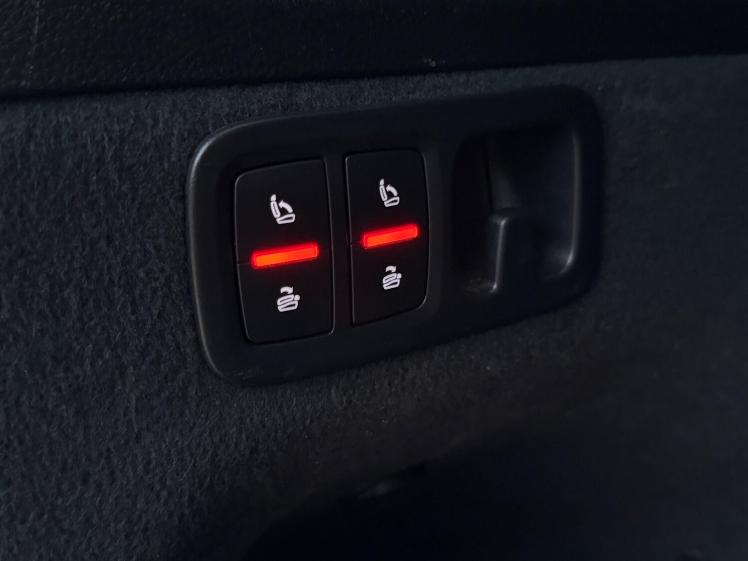 Used Audi Q7 2016 for sale - 77978357: Photo 36