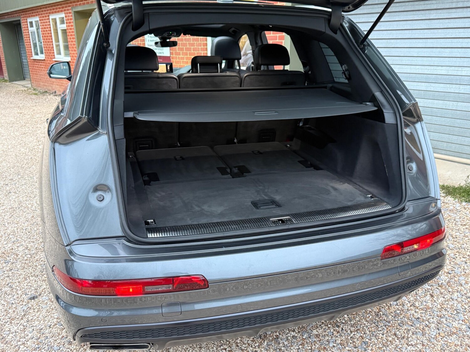 Used Audi Q7 2016 for sale - 77978357: Photo 37