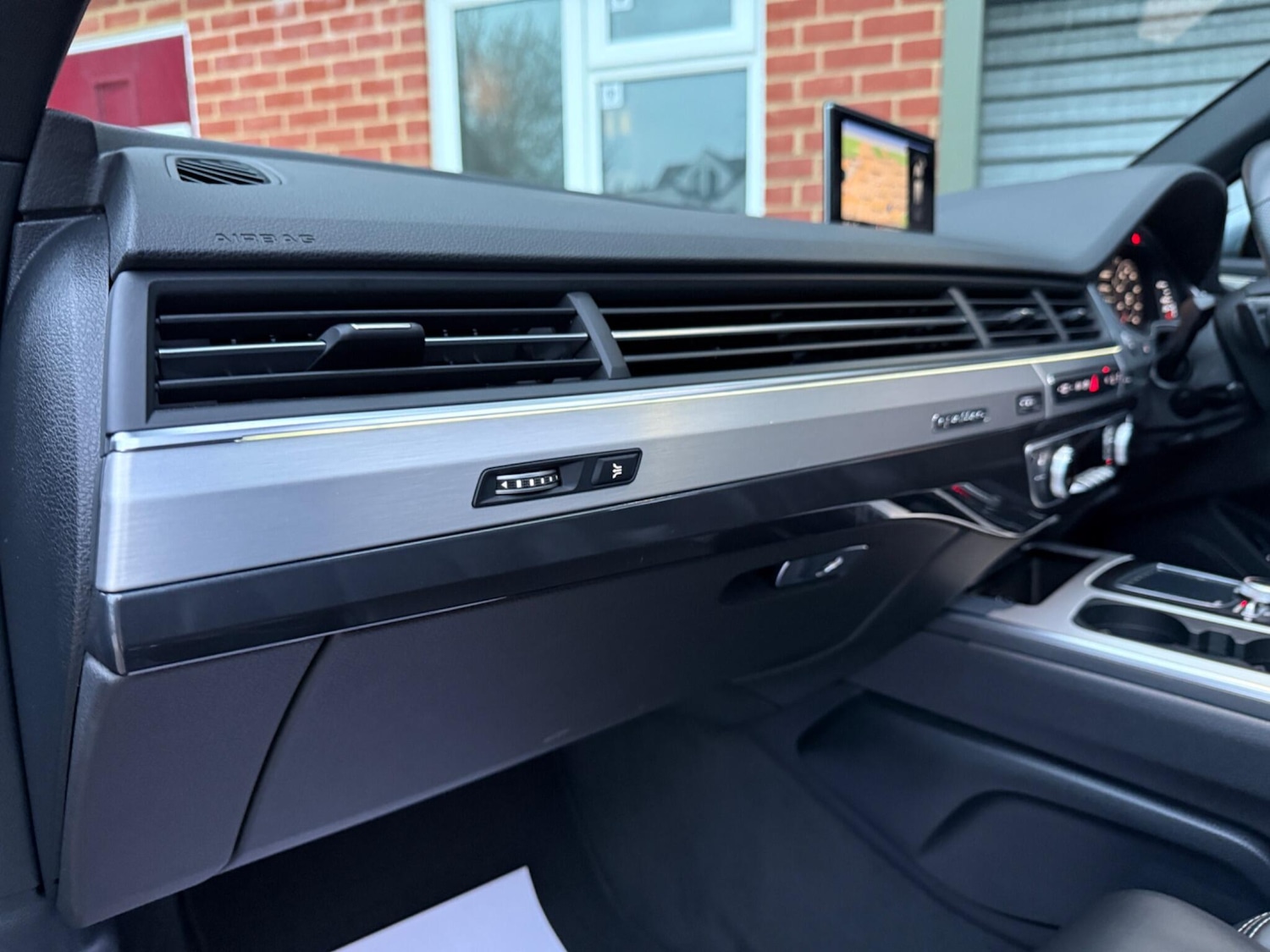 Used Audi Q7 2016 for sale - 77978357: Photo 48