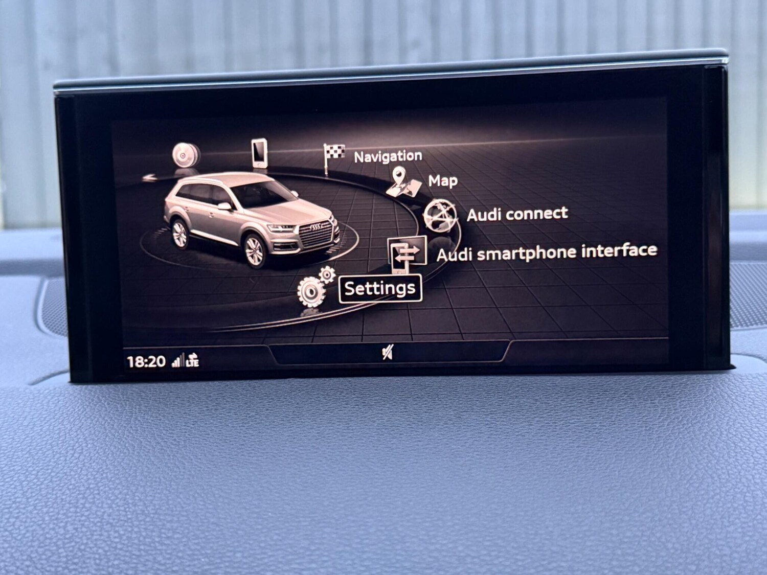 Used Audi Q7 2016 for sale - 77978357: Photo 71