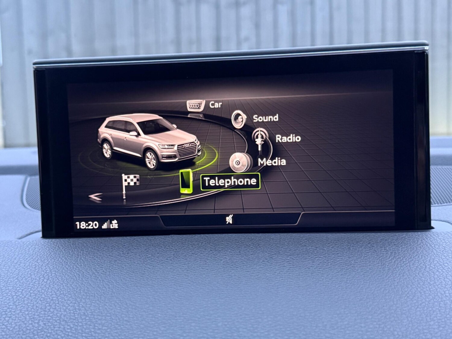 Used Audi Q7 2016 for sale - 77978357: Photo 76