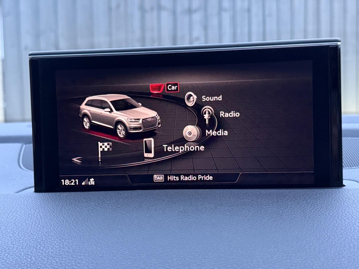 Used Audi Q7 2016 for sale - 77978357: Photo 87