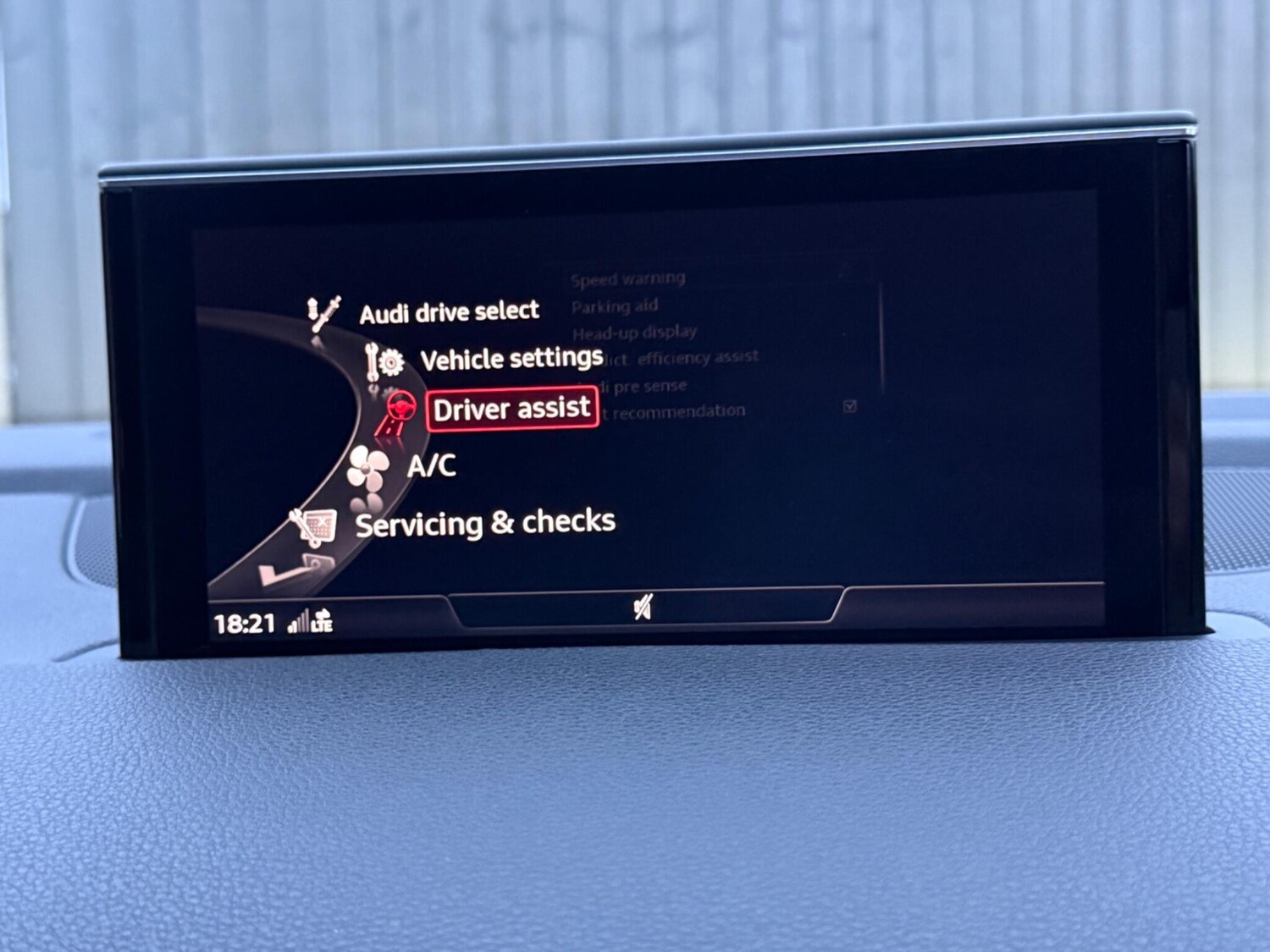 Used Audi Q7 2016 for sale - 77978357: Photo 92