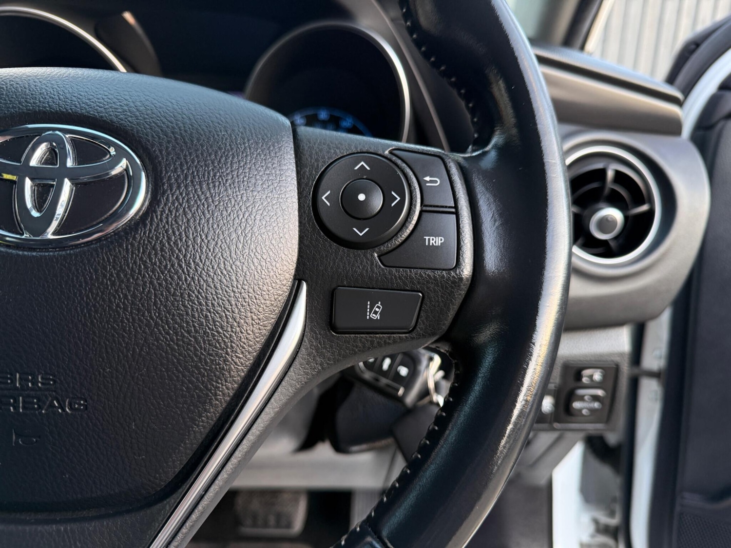 Used Toyota Auris 2018 for sale - 77052442: Photo 26