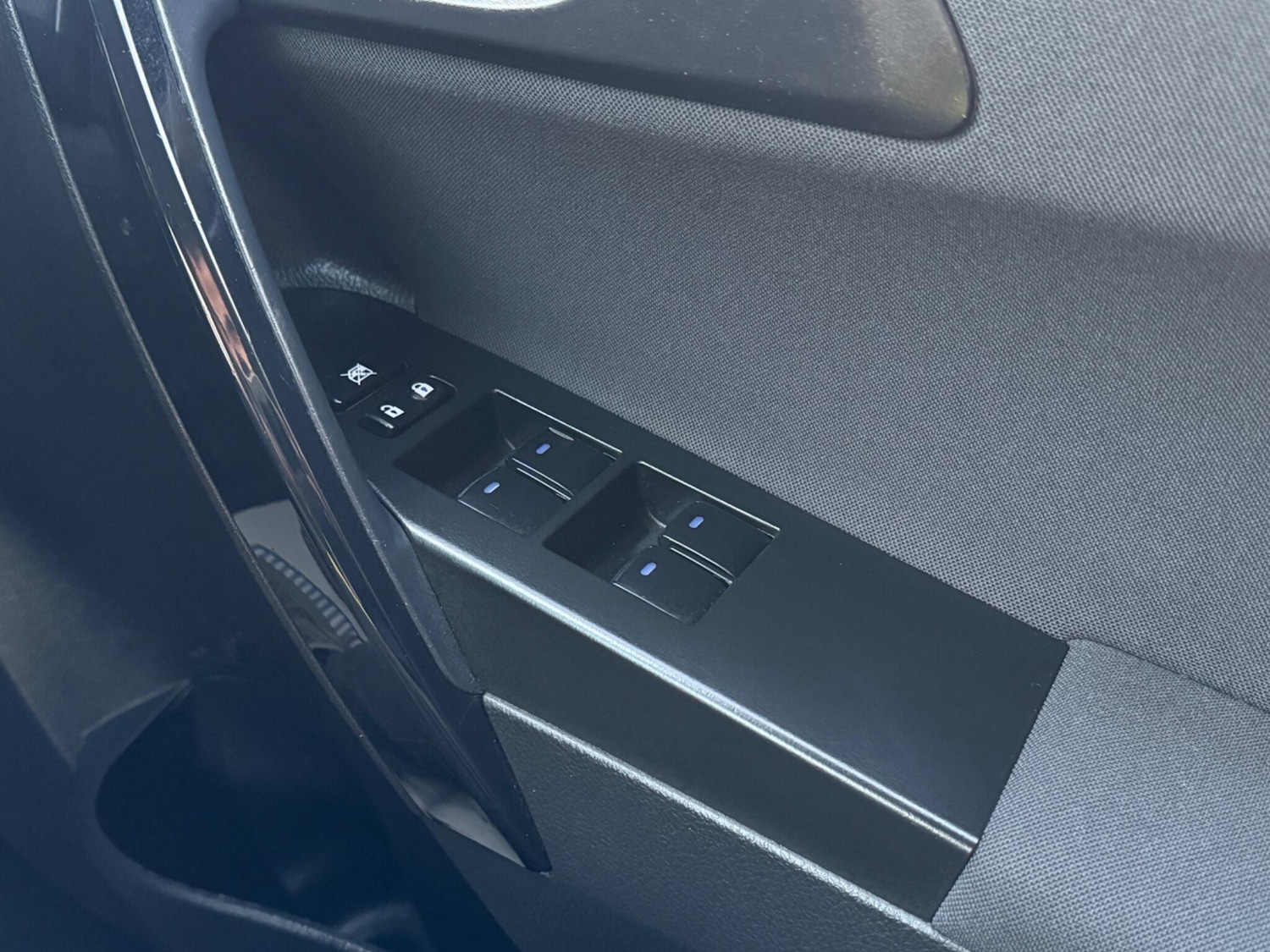 Used Toyota Auris 2018 for sale - 77052442: Photo 31