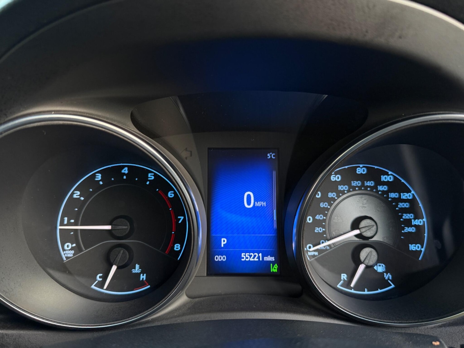 Used Toyota Auris 2018 for sale - 77052442: Photo 34