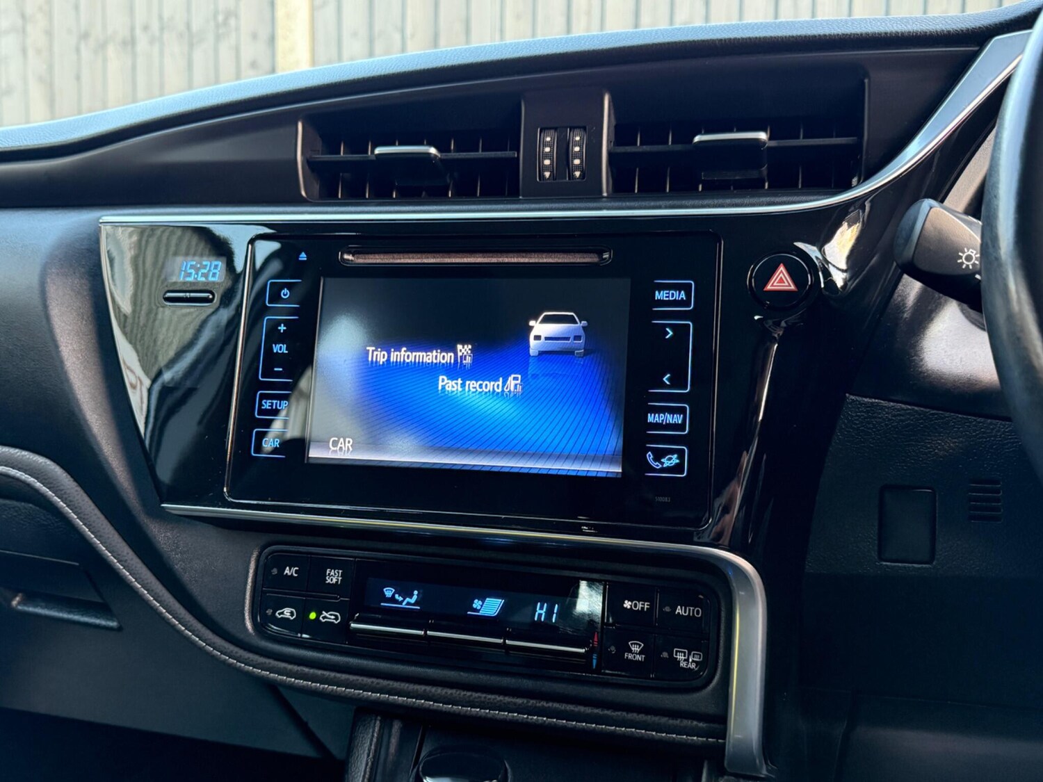 Used Toyota Auris 2018 for sale - 77052442: Photo 44