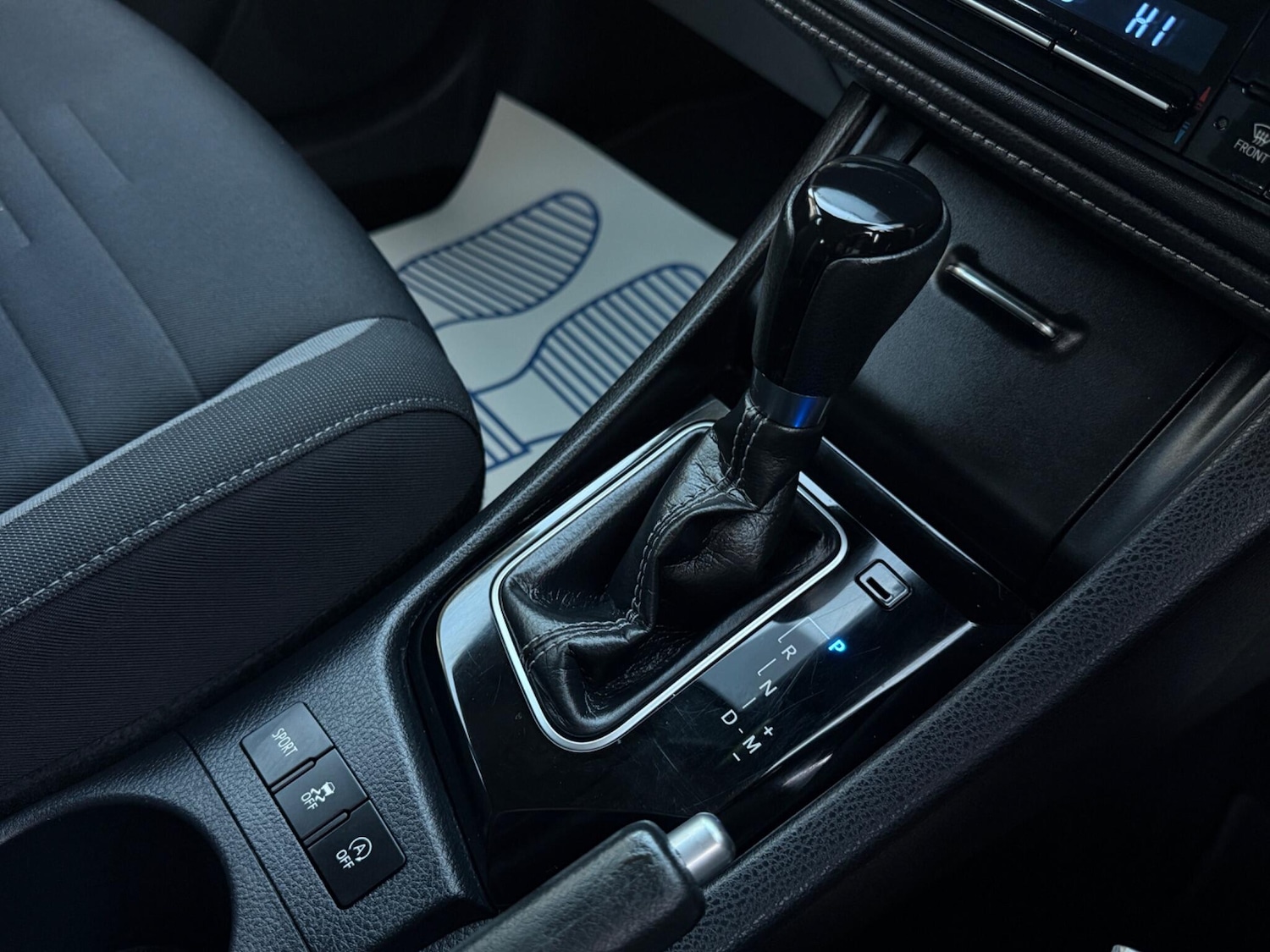 Used Toyota Auris 2018 for sale - 77052442: Photo 8