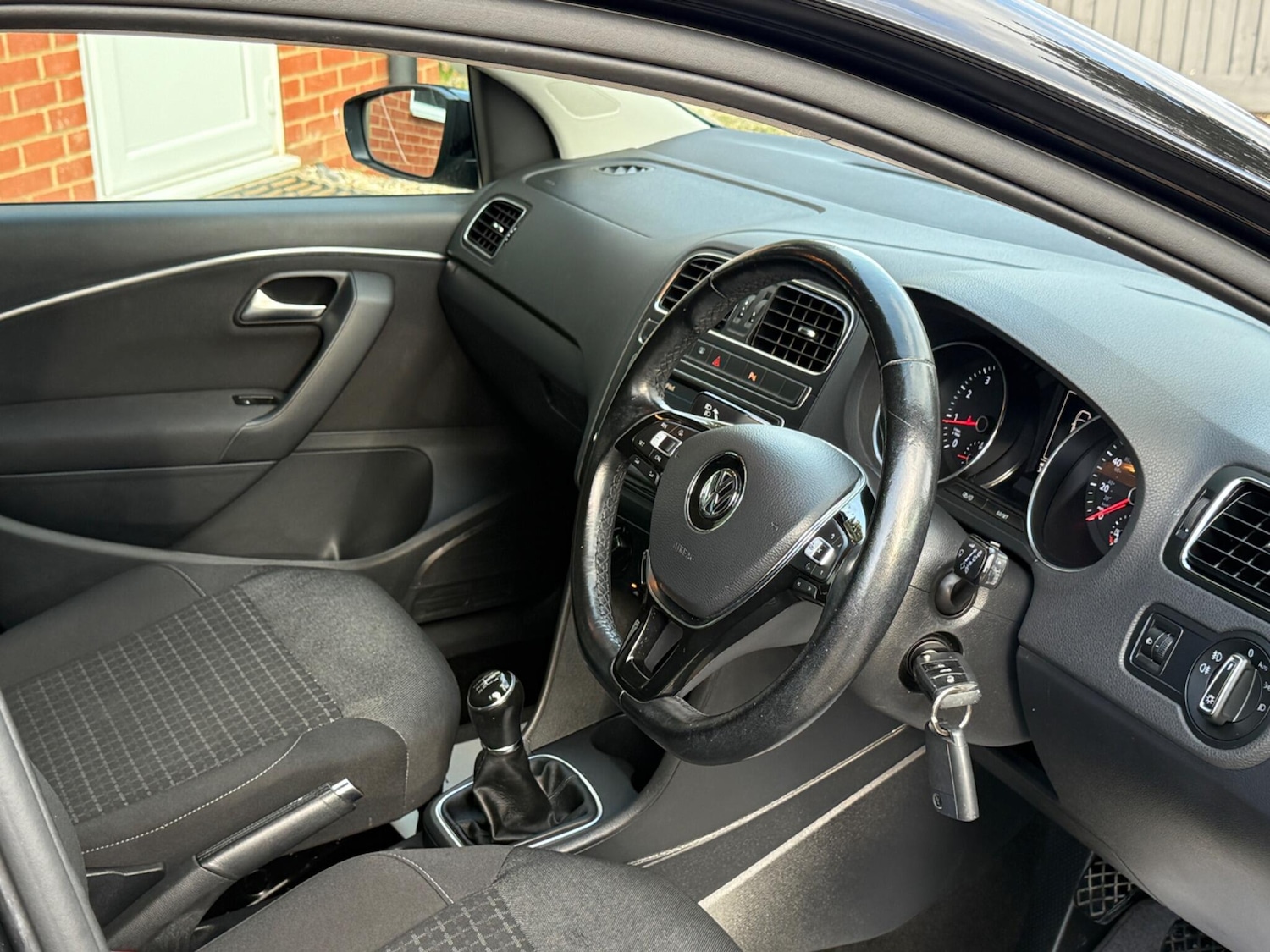 Used Volkswagen Polo 2017 for sale - 76781848: Photo 13