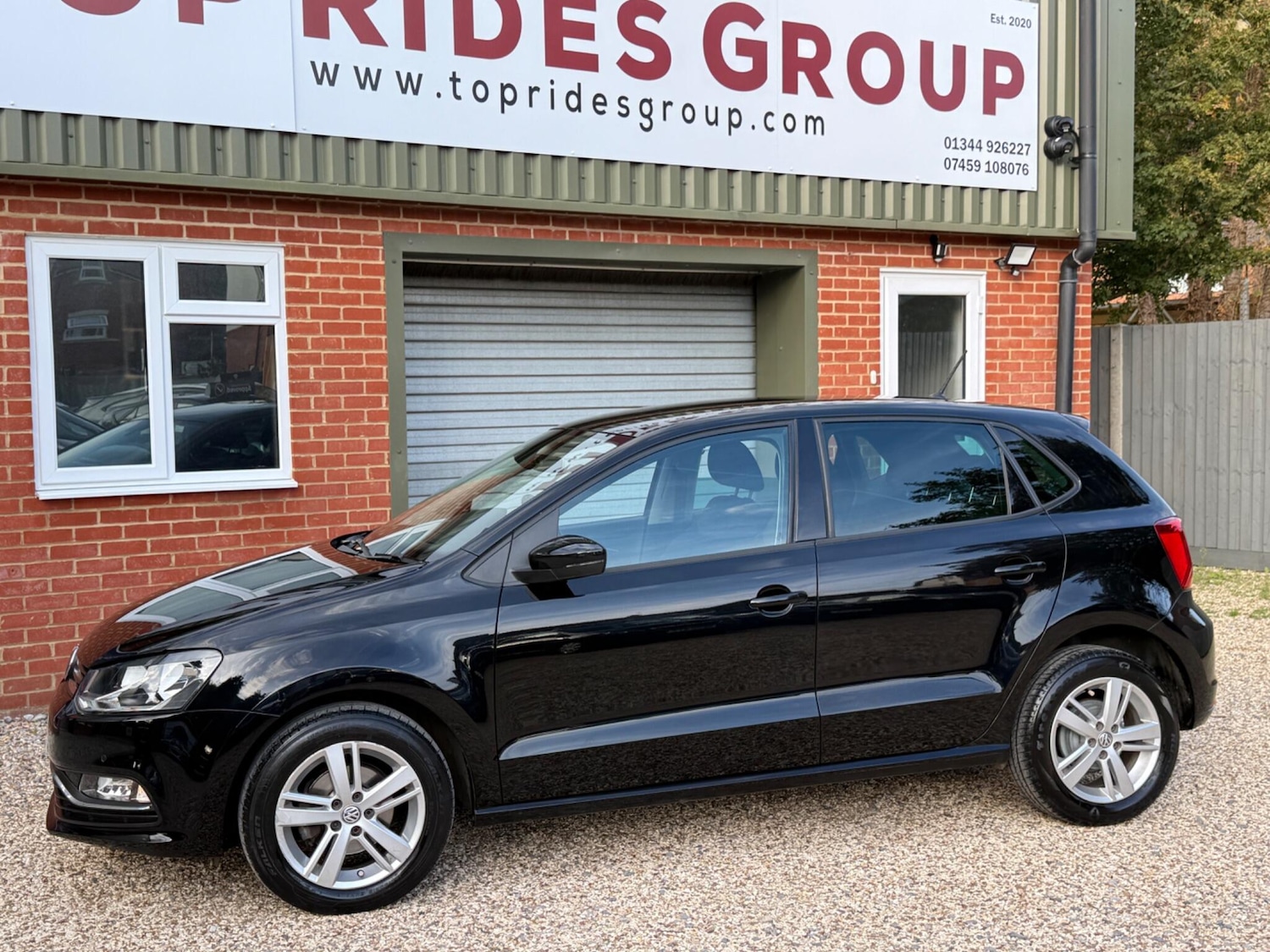Used Volkswagen Polo 2017 for sale - 76781848: Photo 2