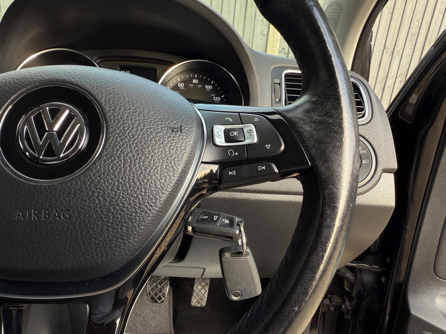 Used Volkswagen Polo 2017 for sale - 76781848: Photo 27