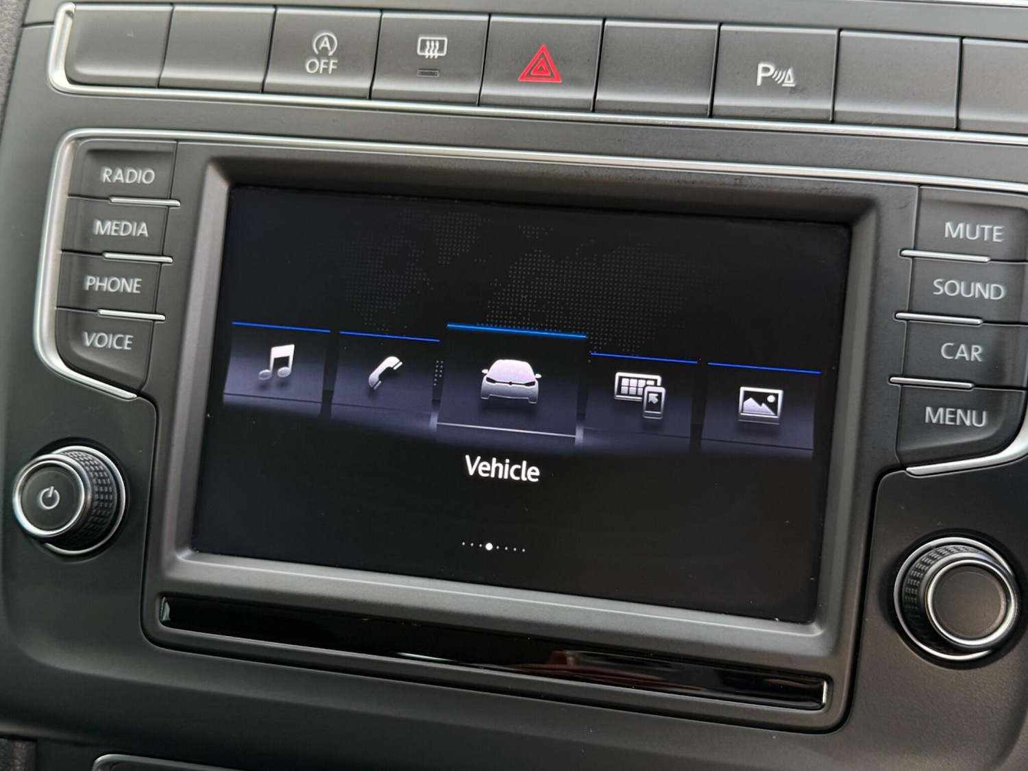 Used Volkswagen Polo 2017 for sale - 76781848: Photo 44