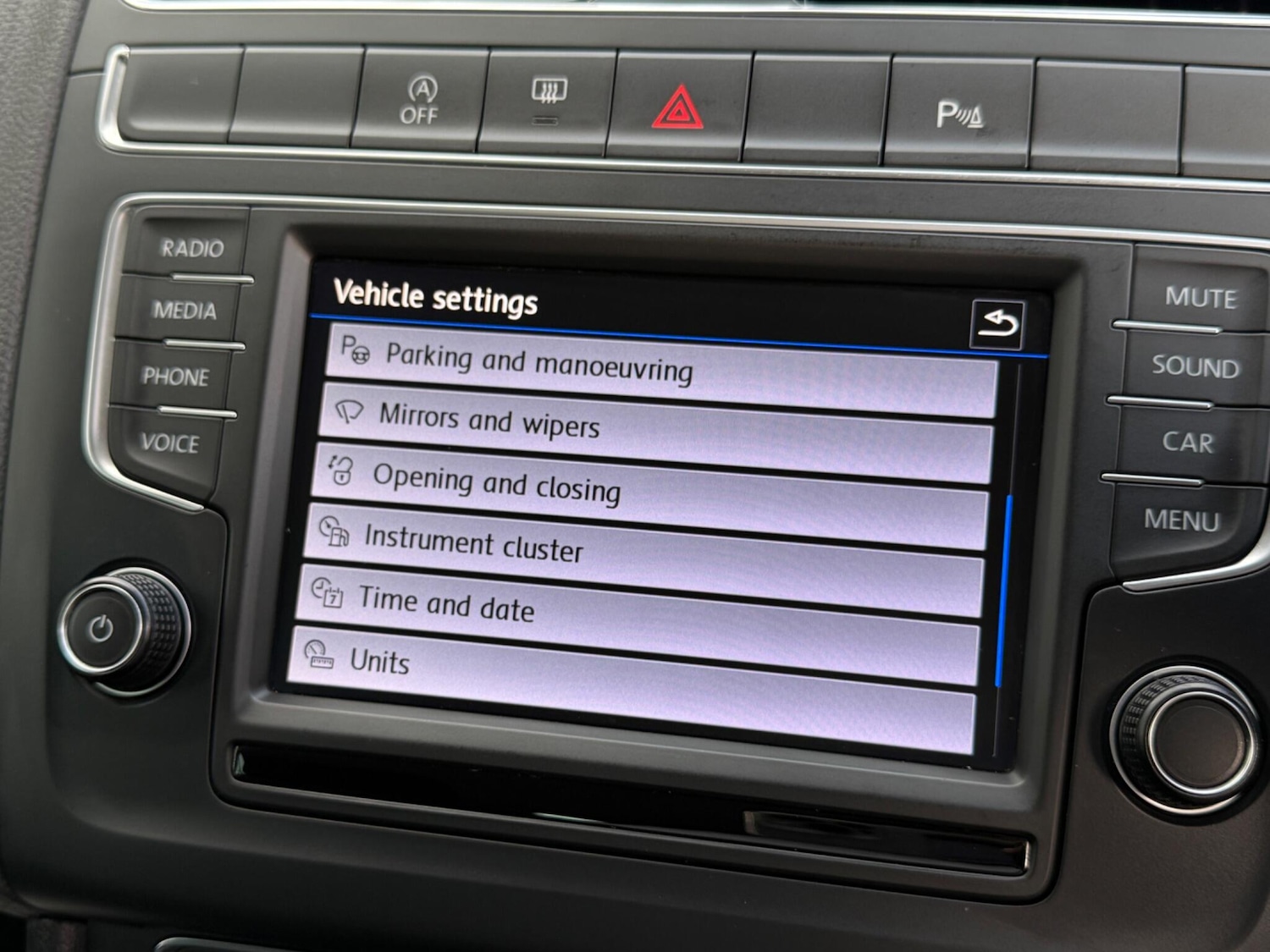 Used Volkswagen Polo 2017 for sale - 76781848: Photo 52