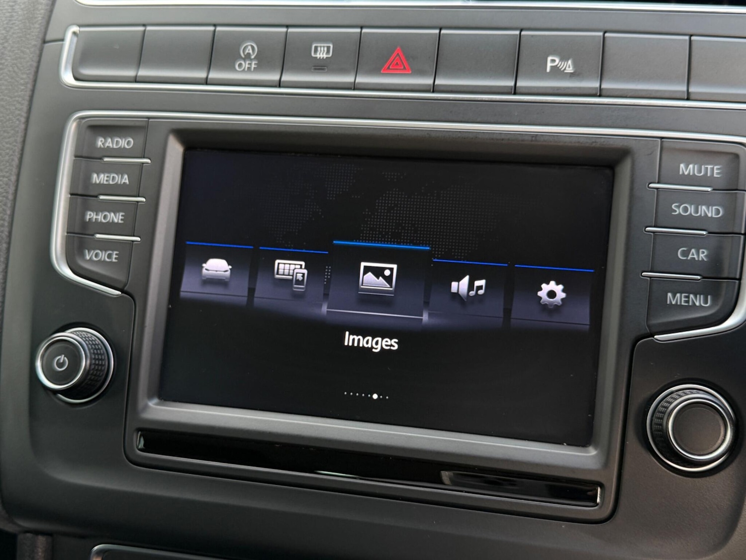 Used Volkswagen Polo 2017 for sale - 76781848: Photo 63