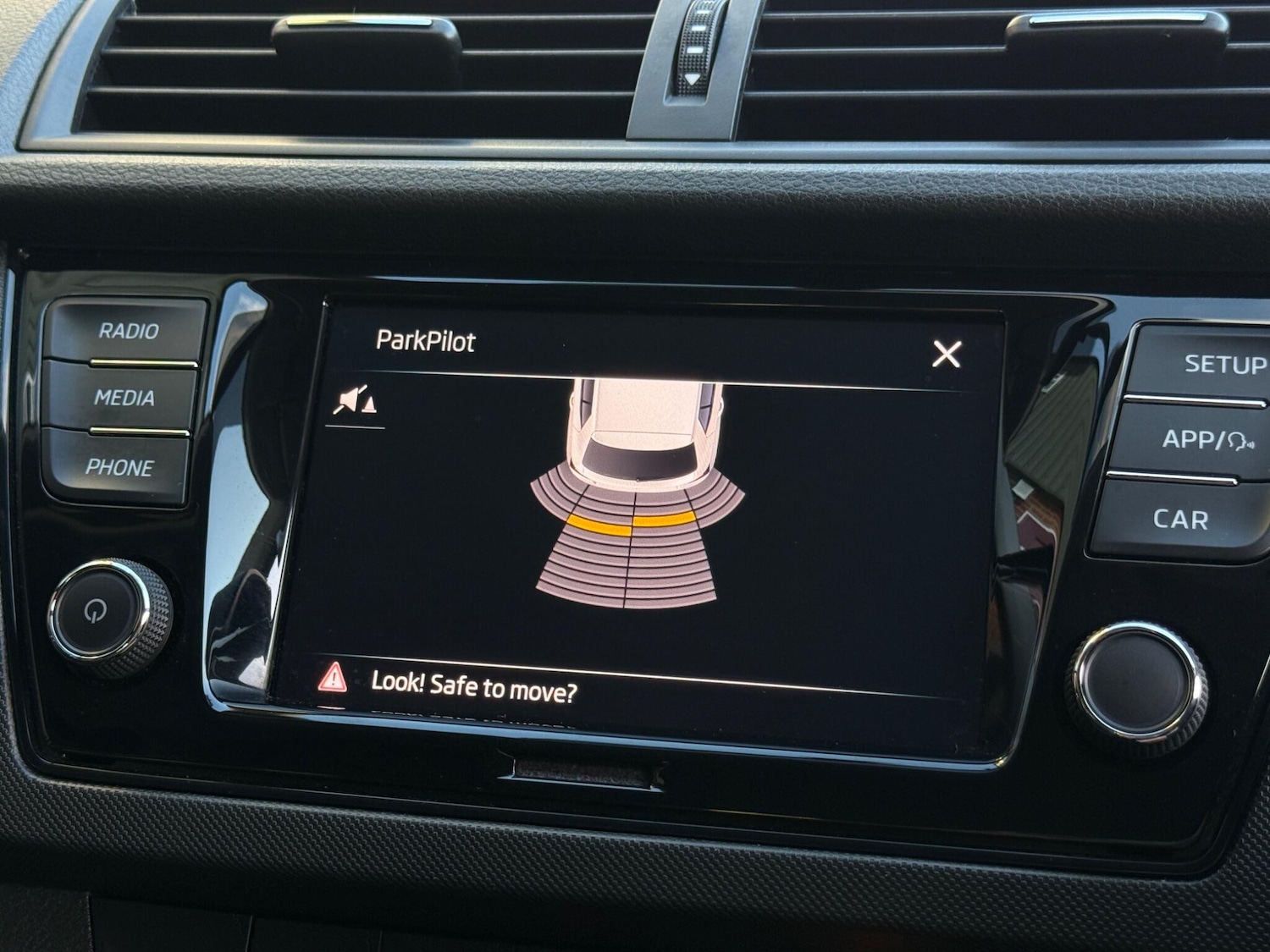 Used Skoda Fabia 2021 for sale - 76780560: Photo 8