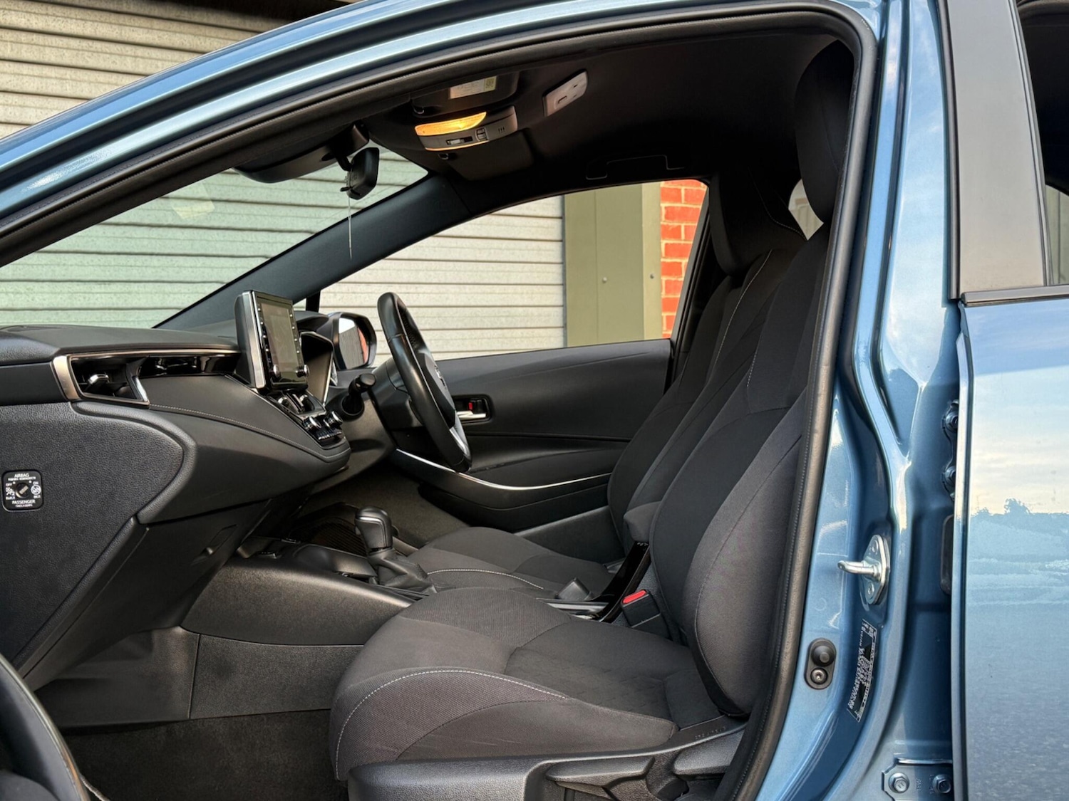 Used Toyota Corolla 2021 for sale - 77001984: Photo 32