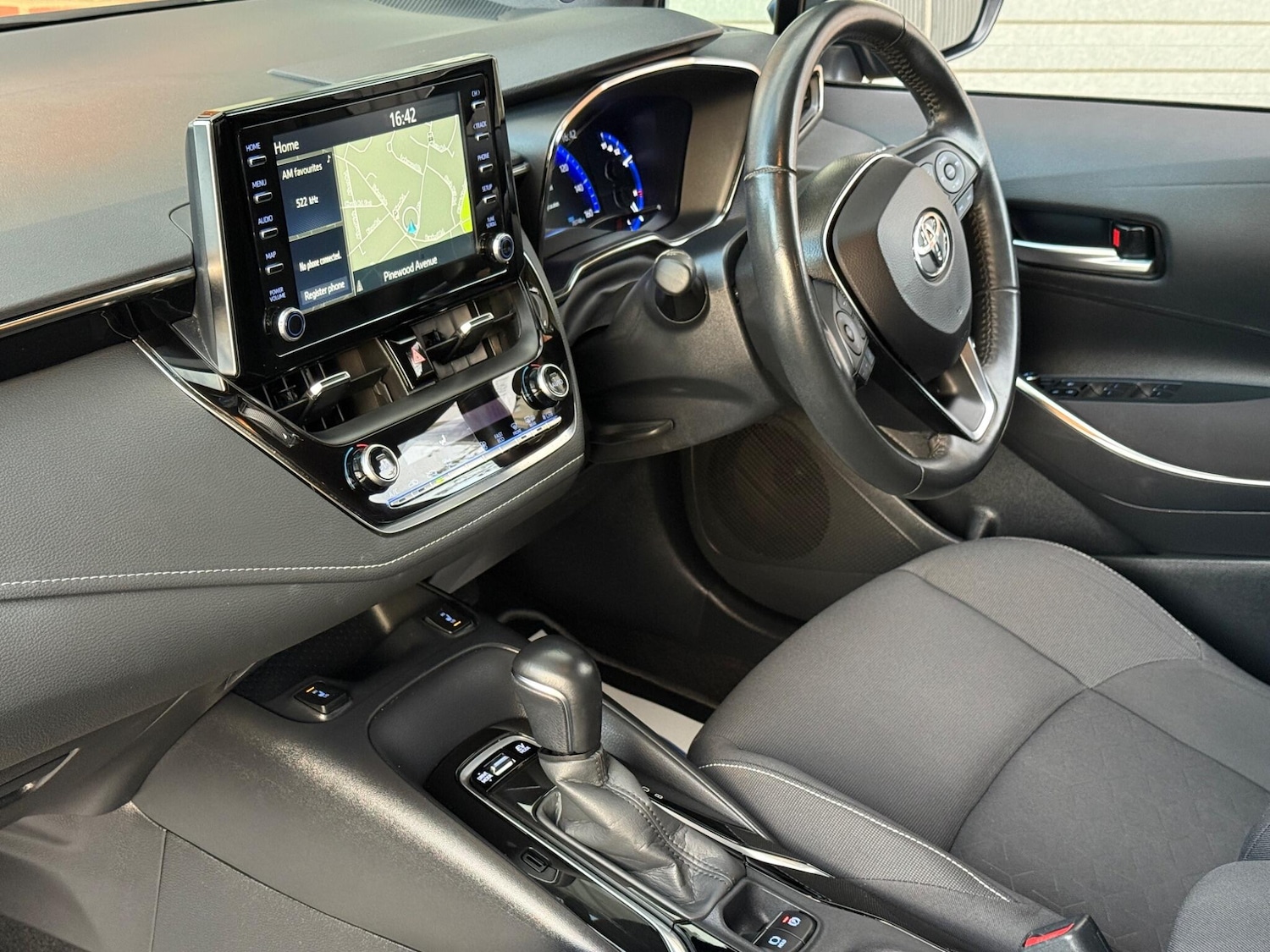 Used Toyota Corolla 2021 for sale - 77001984: Photo 33