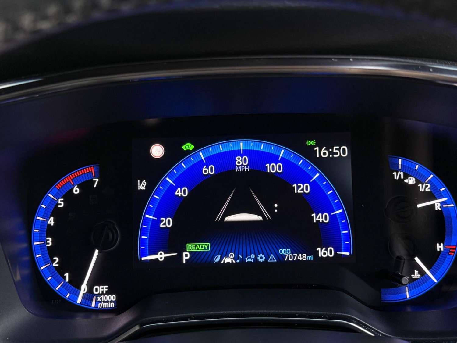 Used Toyota Corolla 2021 for sale - 77001984: Photo 41