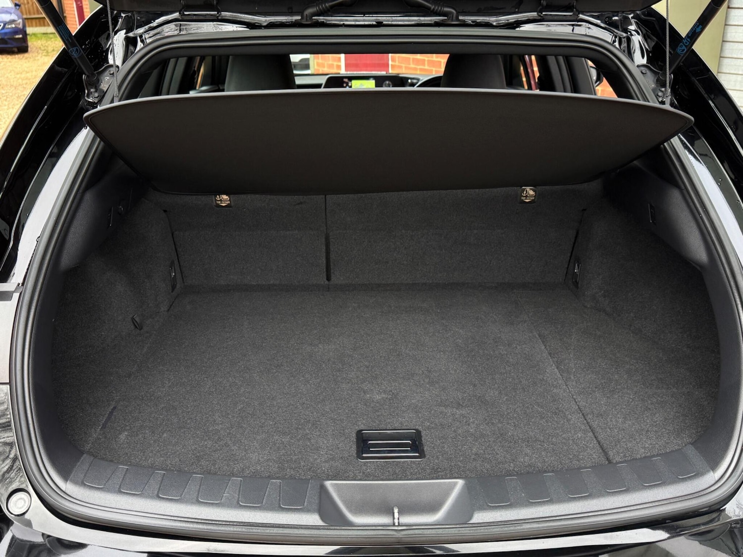 Used Lexus UX 2019 for sale - 77315395: Photo 25