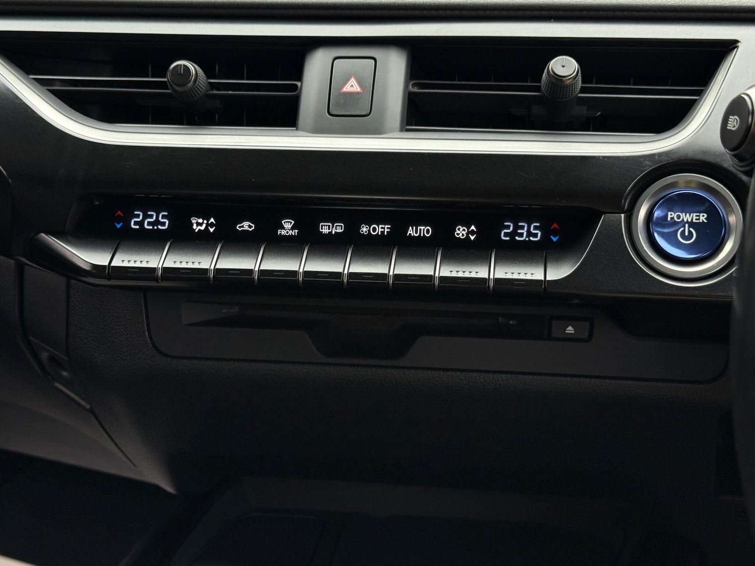 Used Lexus UX 2019 for sale - 77315395: Photo 27