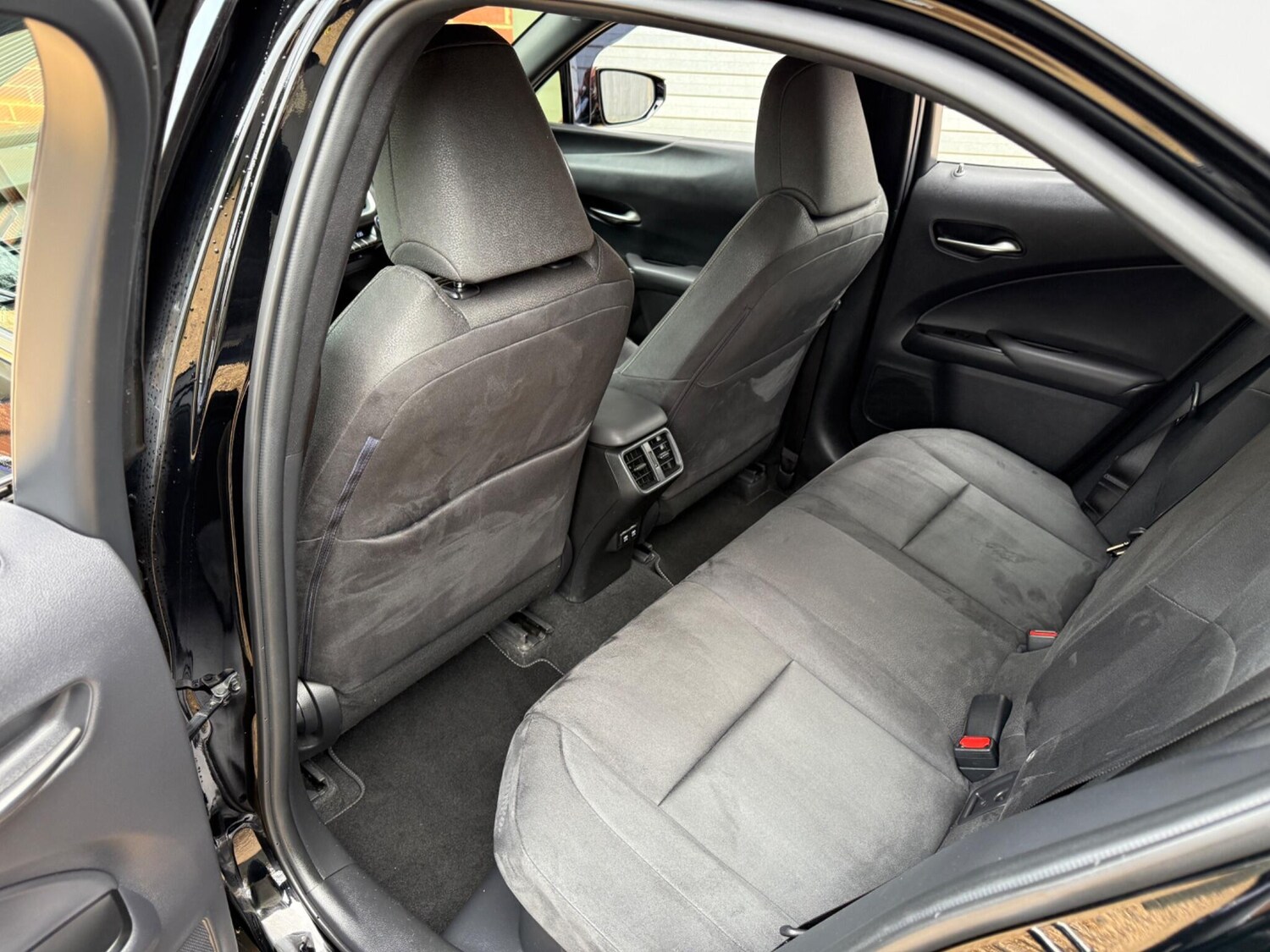 Used Lexus UX 2019 for sale - 77315395: Photo 33