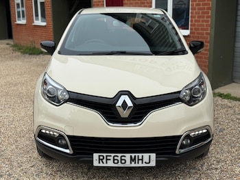 Used Renault Captur 2017 for sale - 75431459: Photo