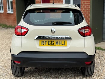 Used Renault Captur 2017 for sale - 75431459: Photo