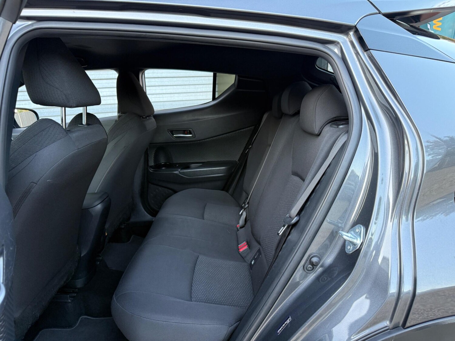 Used Toyota C-HR 2019 for sale - 76060077: Photo 26